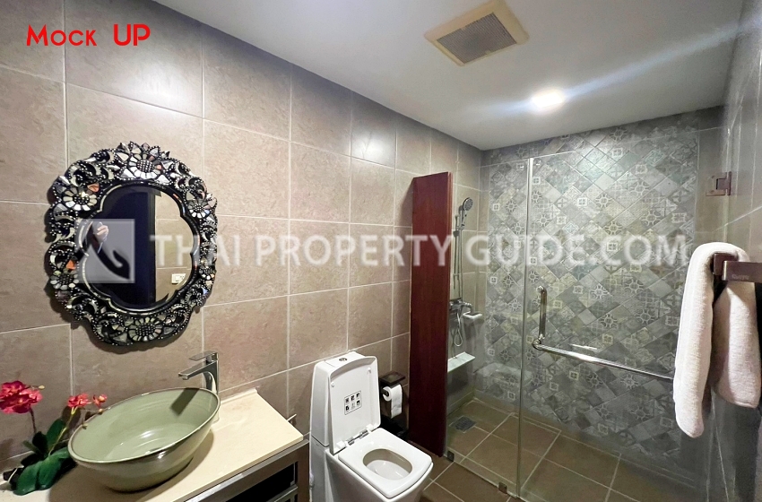 House with Private Pool in Sukhumvit 